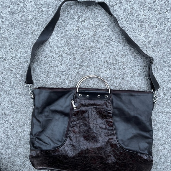 Gorgeous Matteo Mio Canadian made tote - Picture 3 of 6